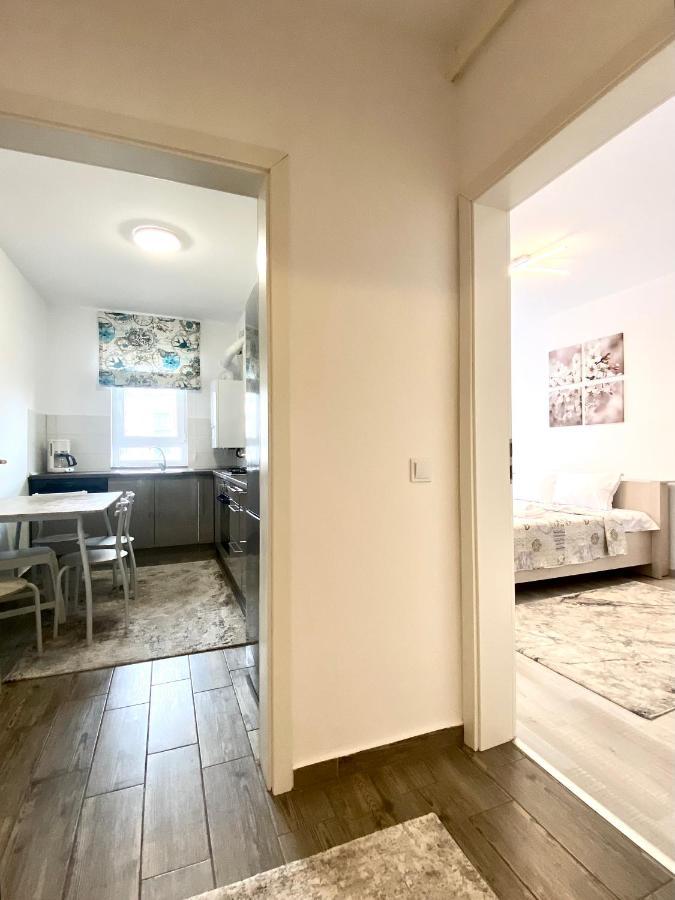 Daria'S Apartment บราชอฟ ภายนอก รูปภาพ